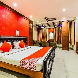 Super Hotel O Mohit Regency